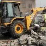 योगी सरकार की चौतरफा कार्रवाई