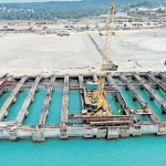 'विझिंजम इंटरनेशनल डीपवाटर मल्टीपर्पज बंदरगाह' का उद्घाटन,