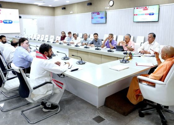 आयुष विभाग की उच्चस्तरीय समीक्षा बैठक