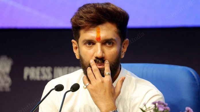 तेजस्वी यादव पप्पू यादव विवाद