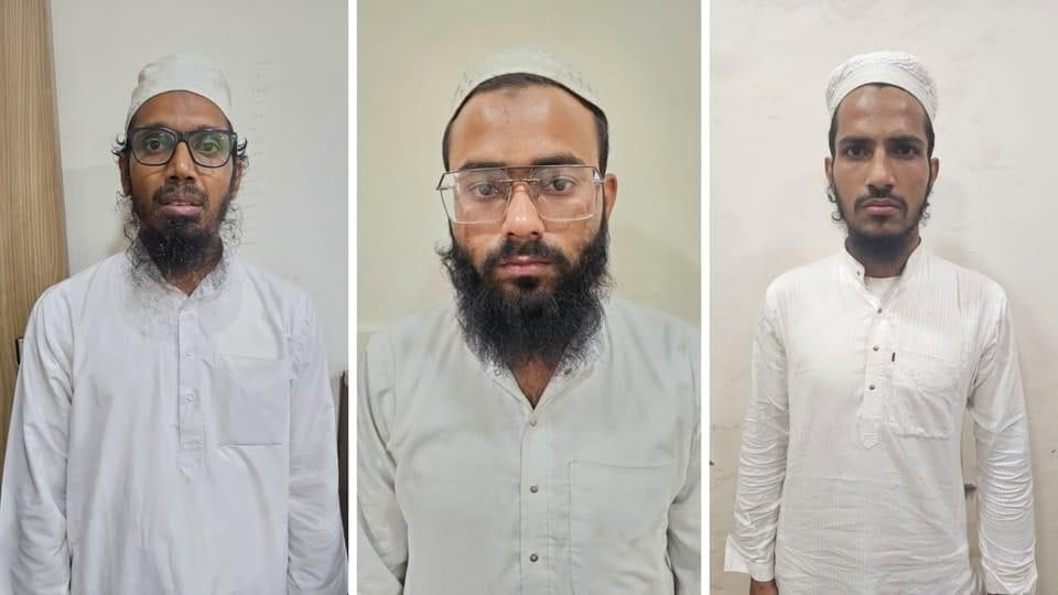 आतंकी हुए गीराफ़तर