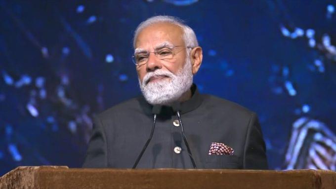 125 साल बाद भारत लौटी बुद्ध की धरोहर, भावुक हुए पीएम मोदी